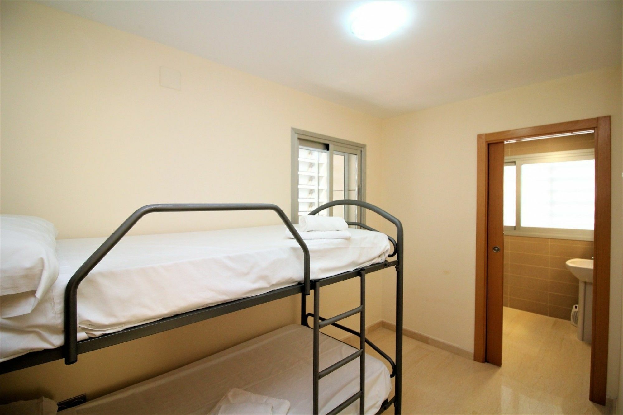 Apartment Coblanca 41-234 *